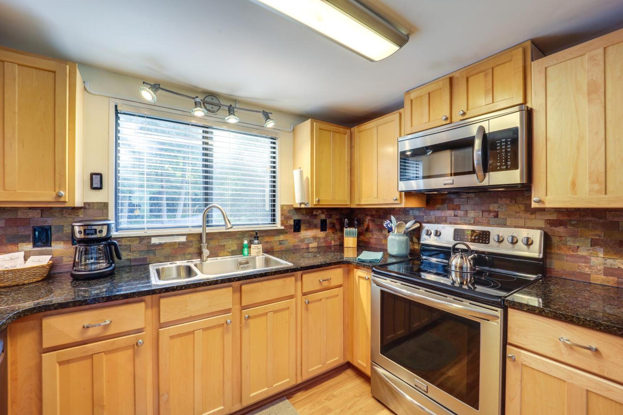 Sugar Mountain Condo With Aandc - Walk To Ski And Golf! Exteriér fotografie